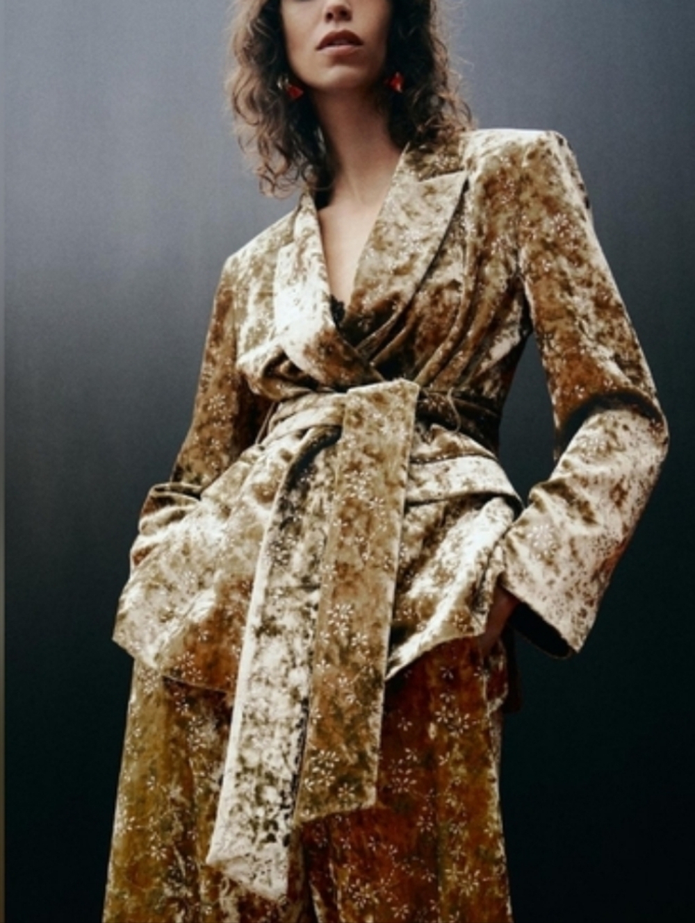 ZARA METALLIC THREAD VELVET BLAZER WITH BELT SIZE XL